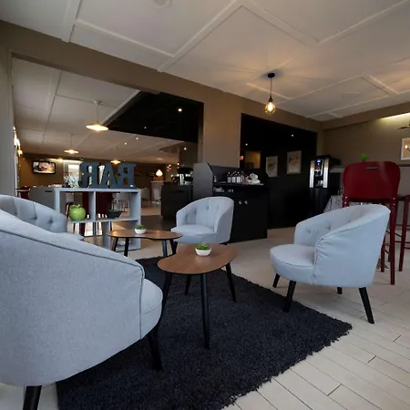Campanile Lorient - 3*