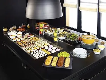 Hotel Campanile Lorient - 3*